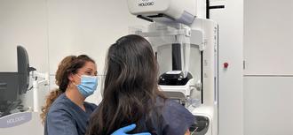 El Defensor del Pueblo Andaluz abre una queja de oficio por las deficiencias del programa de detección precoz de cáncer de mama