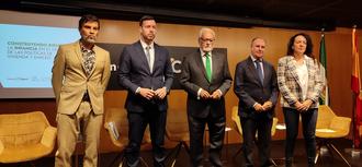 El Defensor de la Infancia y Save the Children abogan por garantizar empleo y vivienda digna a las familias como inversión de futuro