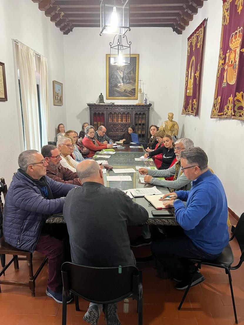 Nos reunimos con más de una treintena de asociaciones de Lebrija y Utrera Nos reunimos con más de una treintena de asociaciones de Lebrija y Utrera