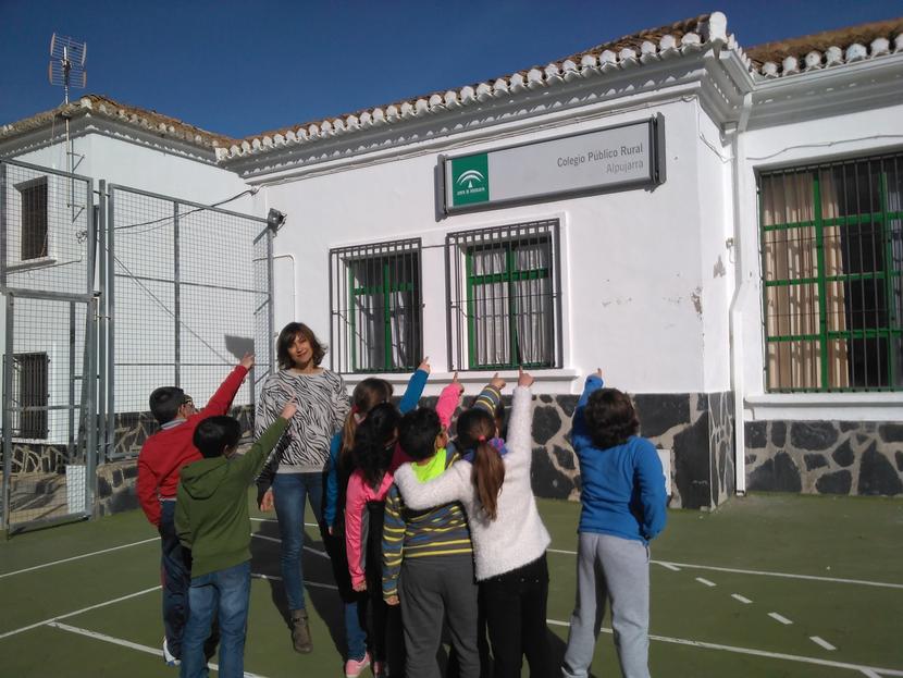 Investigamos la justificación de la decisión de eliminación de lineas de los colegios públicos rurales de las localidades alpujarreñas de Torvizcón y Bérchules, con aulas en Alcútar y Juviles