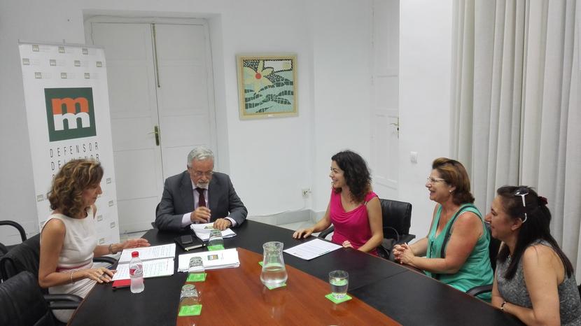Las familias de acogida de niños saharauis nos cuentan la importancia del proyecto Vacaciones en Paz para los derechos de la infancia saharaui Las familias de acogida de niños saharauis nos cuentan la importancia del proyecto Vacaciones en Paz para los derechos de la infancia saharaui