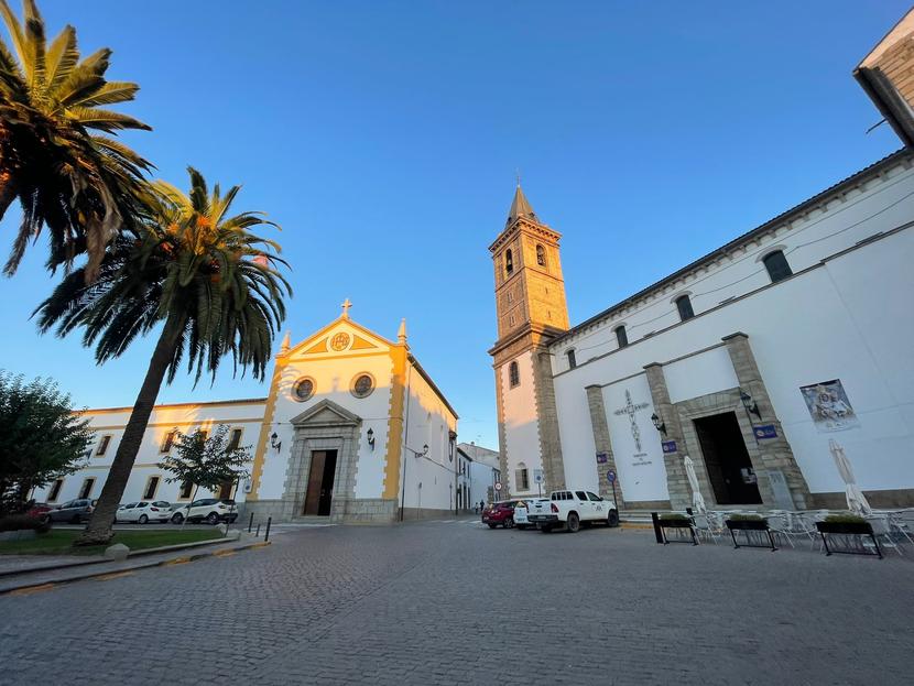 La oficina de atención ciudadana del Defensor del Pueblo Andaluz estuvo en la Comarca de Los Pedroches, en Pozoblanco La oficina de atención ciudadana del Defensor del Pueblo Andaluz estuvo en la Comarca de Los Pedroches, en Pozoblanco