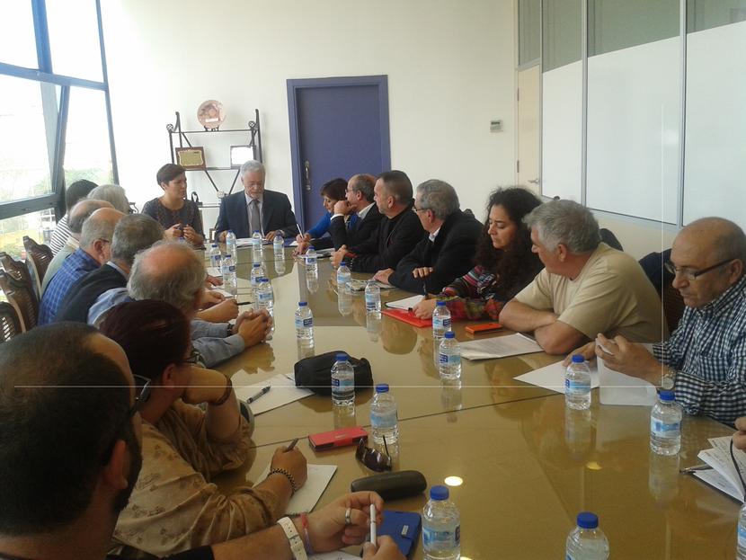 Reunión con colectivos de La Línea (Cádiz) Reunión con colectivos de La Línea (Cádiz)